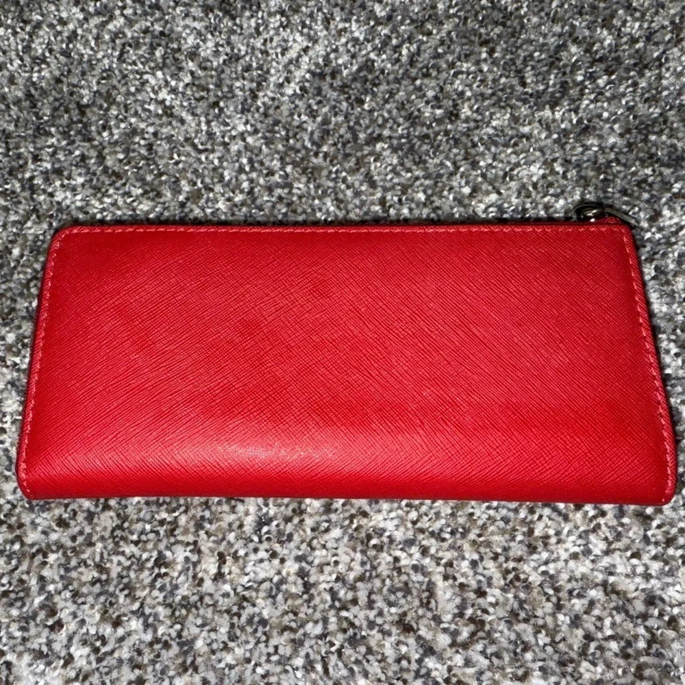 Michael Kors red zipper wallet - Picture 3 of 10